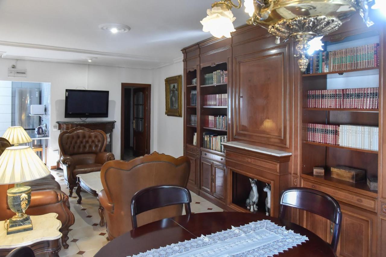 Room Martinez Seville Exterior photo