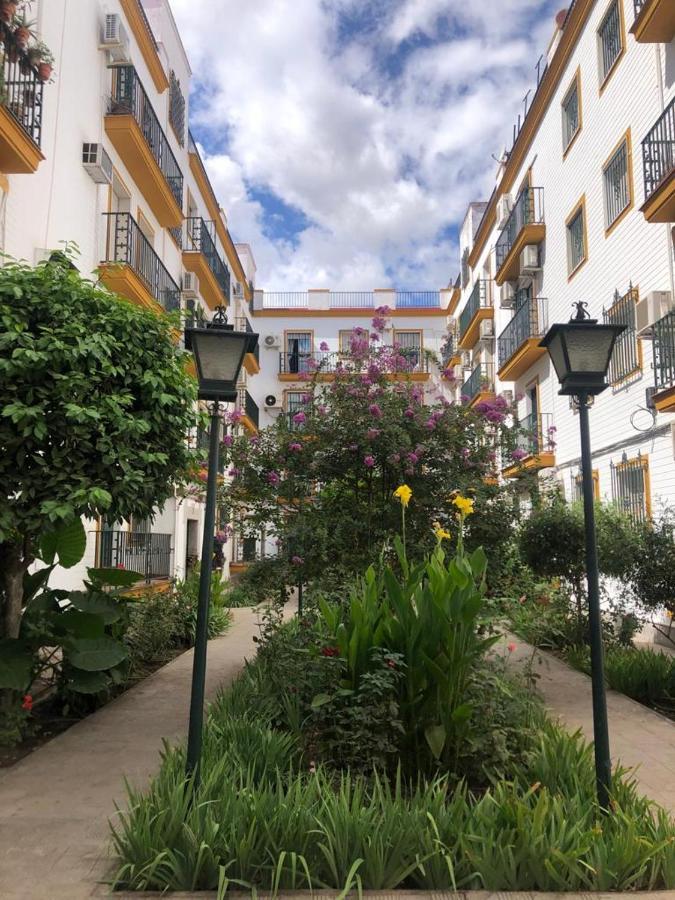 Room Martinez Seville Exterior photo